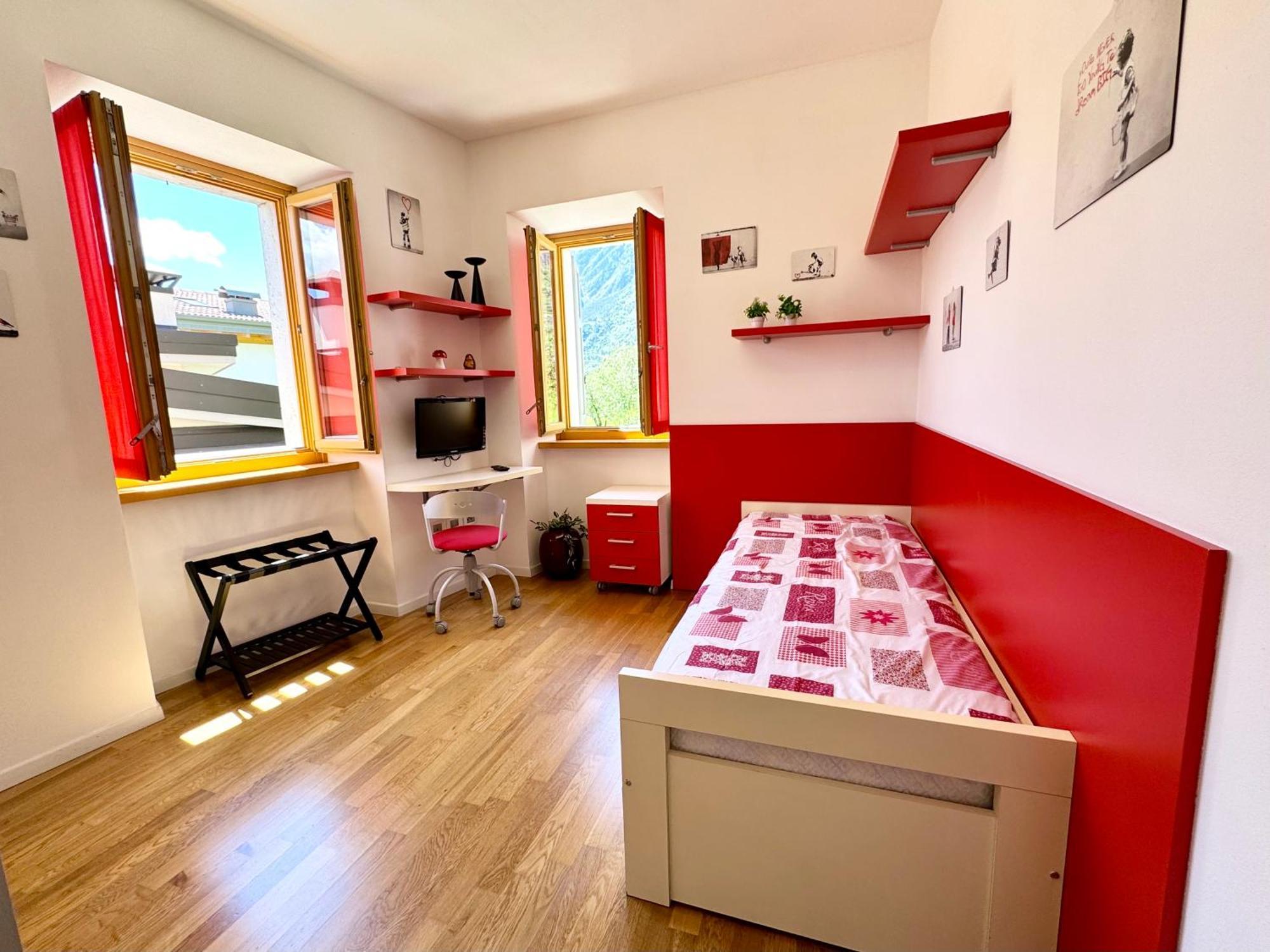 Das Rote Haus Рива дел Гарда Екстериор снимка
